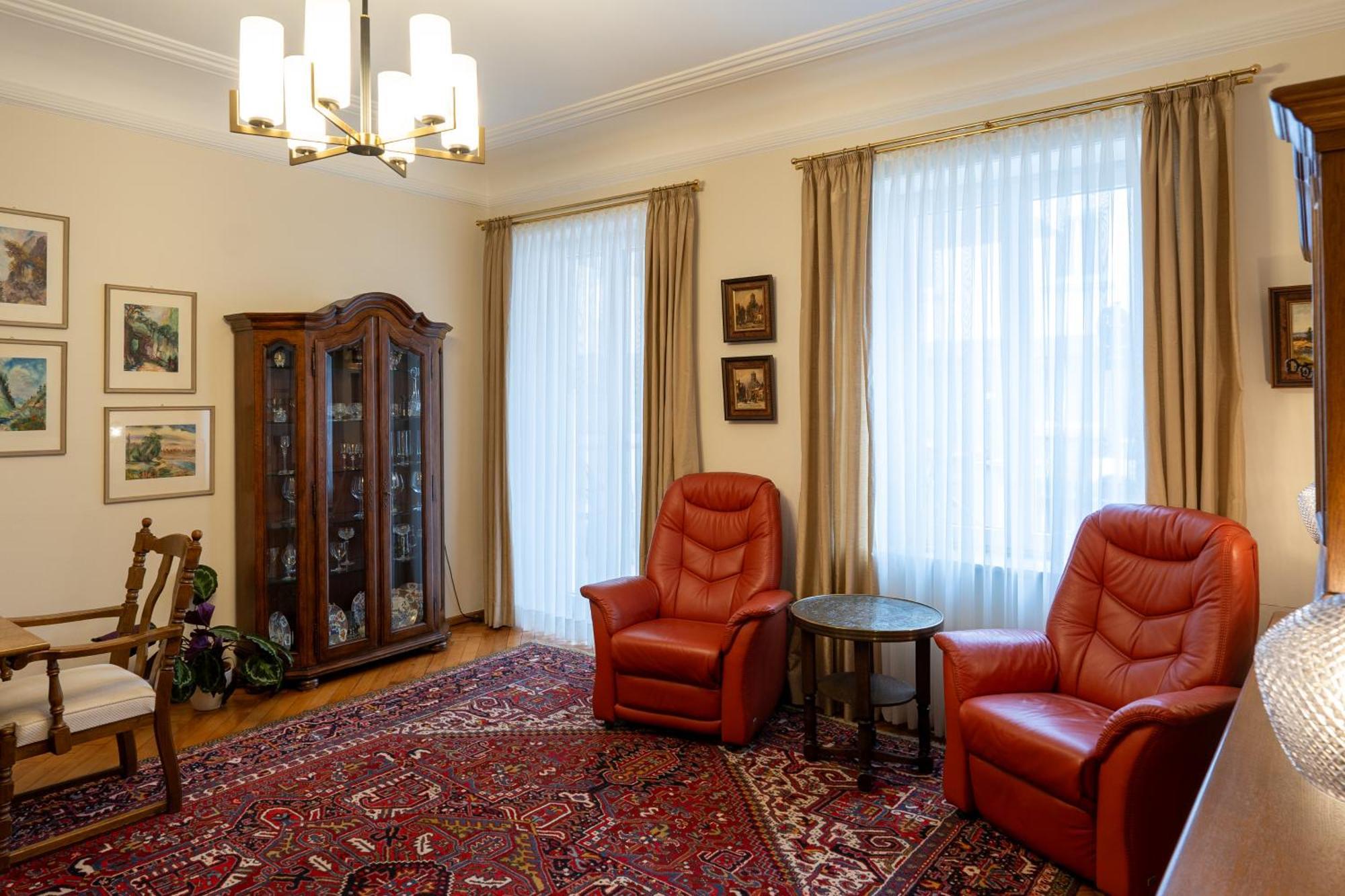 Neu - 4 Zimmer, 4 Betten, 5 Min Zum Hbf, Terrasse, 160Qm Augsburg Eksteriør bilde